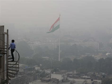 Examining urban air pollutants - Long-term exposure to urban air ...