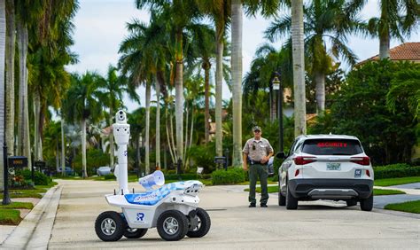 Applications of Robotics in Security 的图像结果