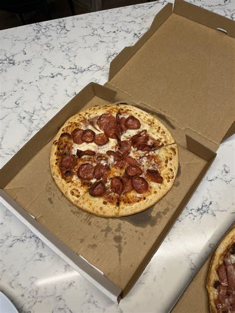 Domino's Large Pizza Box Dimensions at Jasper Winder blog
