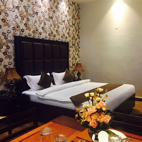 BUDHA MAL CASTLE (Palampur, Himachal Pradesh) - Hotel Reviews, Photos ...