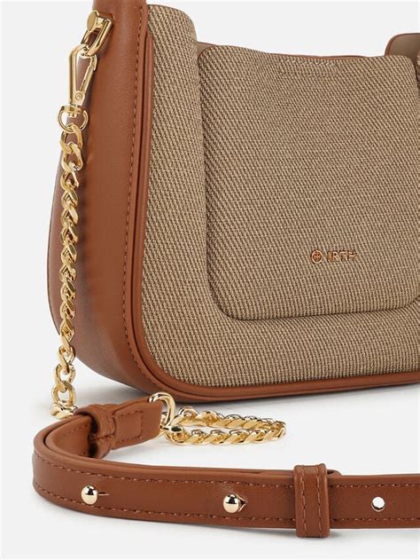 Shop IRTH Twines | Willow Tan Handheld | House of Titan