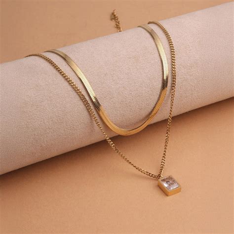 Square Pendant Layered Necklace – PALMONAS
