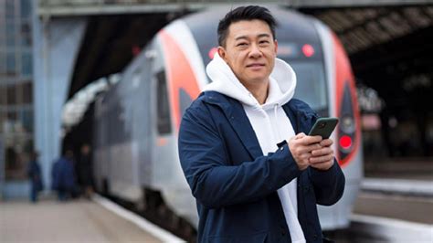 How to choose the right departure time for a stress-free journey