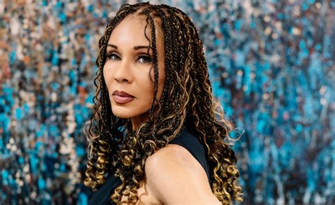 What I Learned By Shifting to a Different Mirror