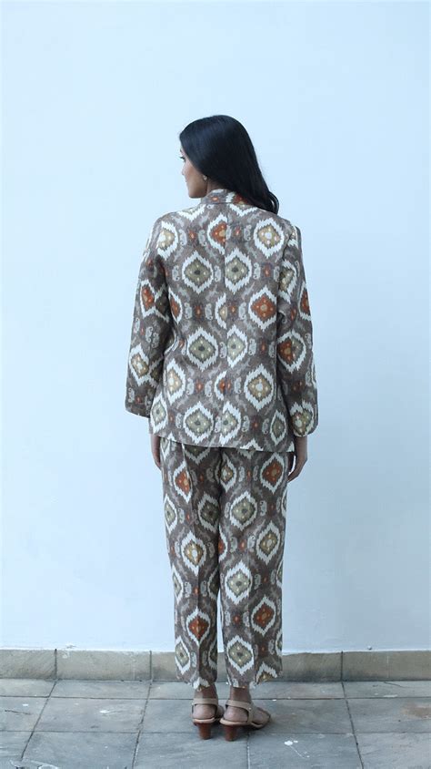 Digital Print Pants Made In Finest Pure Linen With Soft Hand Feel ...