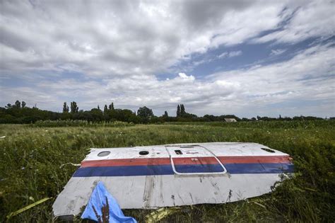 时隔八年！马航MH17航班被击落致295人遇难案将宣判_腾讯新闻