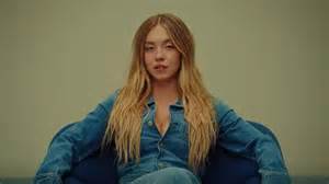 La campaña publicitaria de Sydney Sweeney, tildada de supremacista y nazi