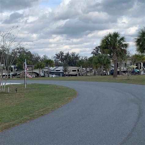BELLE PARC RV RESORT (Brooksville) - Campground Reviews & Photos ...