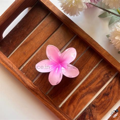 Island Aura Flower Hair Claw – Large – Hairbounce.in