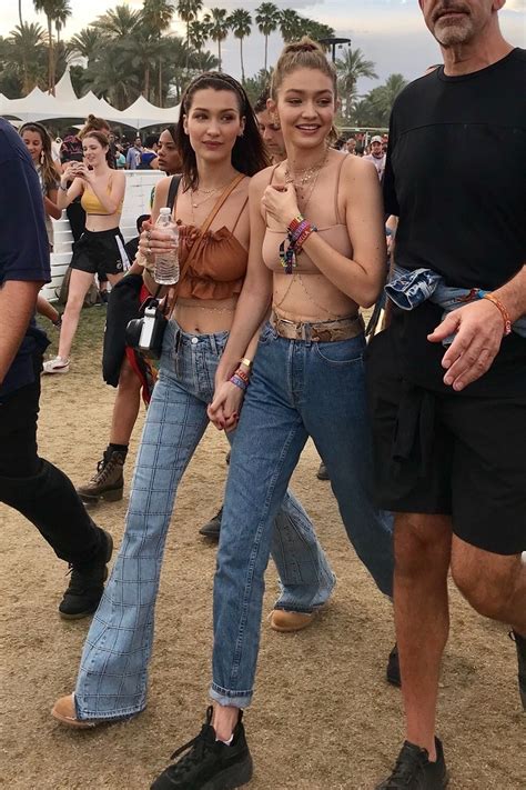 [ Fotos Paparazzi ] - Gigi & Bella Hadid - Coachella Festival 2018 | 15 ...