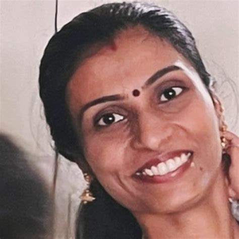 Sapna - Maths teacher in Bengaluru - ₹300/h