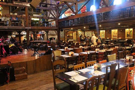 Dosey Doe - Big Barn - Lake Conroe