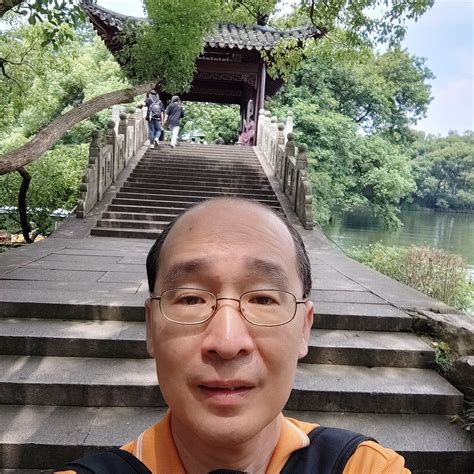AUTUMN MOON OVER THE CALM LAKE (TEN SCENES OF WEST LAKE) - All You Need ...