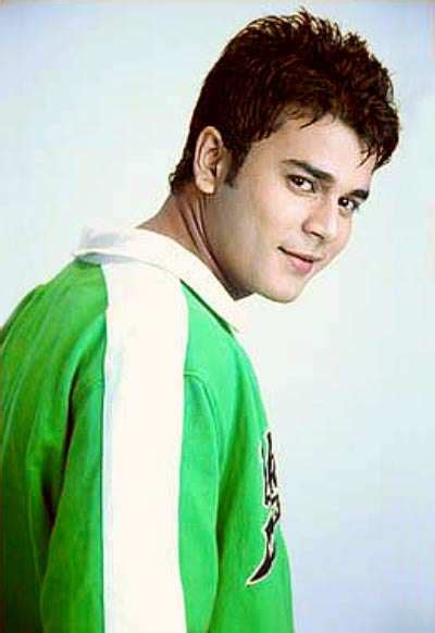Jay Soni looks handsome and cool in a green jacket - Photogallery