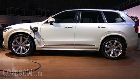 Confirmed: Volvo XC90 will be the first plug-in hybrid SUV to be ...