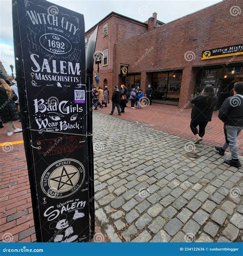 Town of Salem, Massachusetts during Halloween Weekend Editorial Photo ...