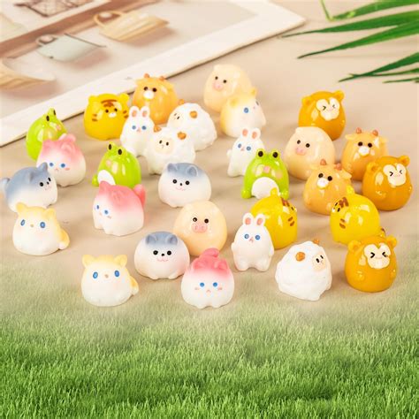 Amazon.com: 30 Pcs Cute Mini Animals Figurines, Tiny Resin Wild Animals ...