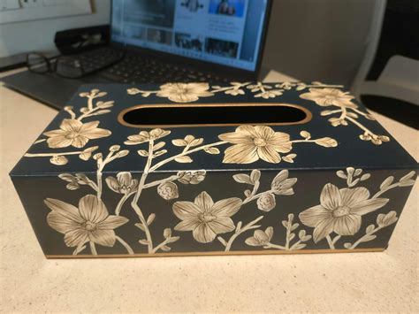 Hand-painted Hibiscus Tissue Box – SoHome
