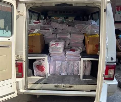 Good Samaritans Walk The Extra Mile For Covid Patients In Kashmir