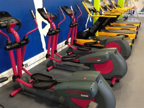 Commercial Gym Equipment 的图像结果