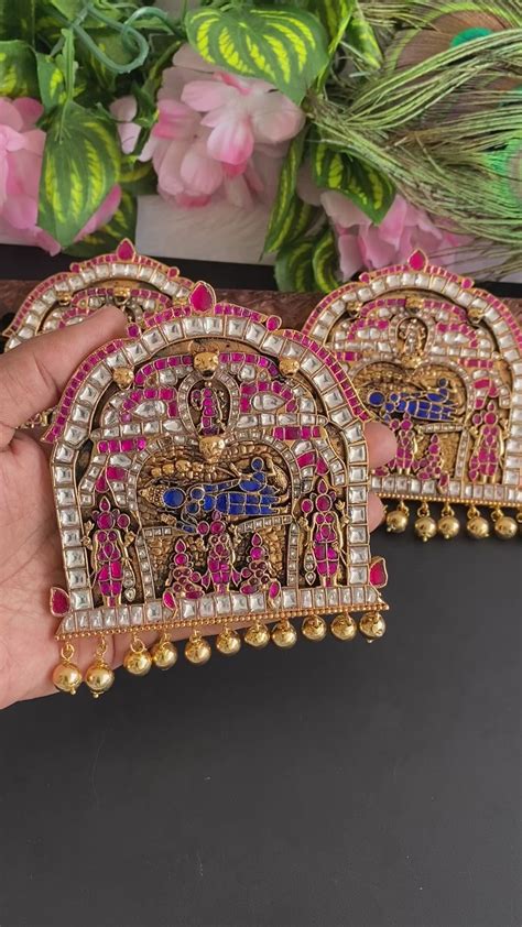 Antique gold tone pink-blue-white kundan jadau big Sri Ranganathar pen ...