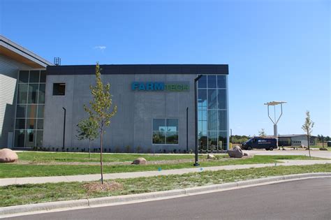 Building Signage | Food + Farm Exploration Center
