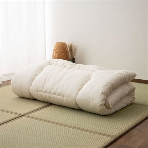 EMOOR Space-Saving Japanese Futon Mattress Single Made in Japan White ...