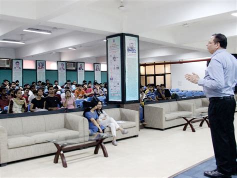 Lloyd’s 5th Annual National Conference