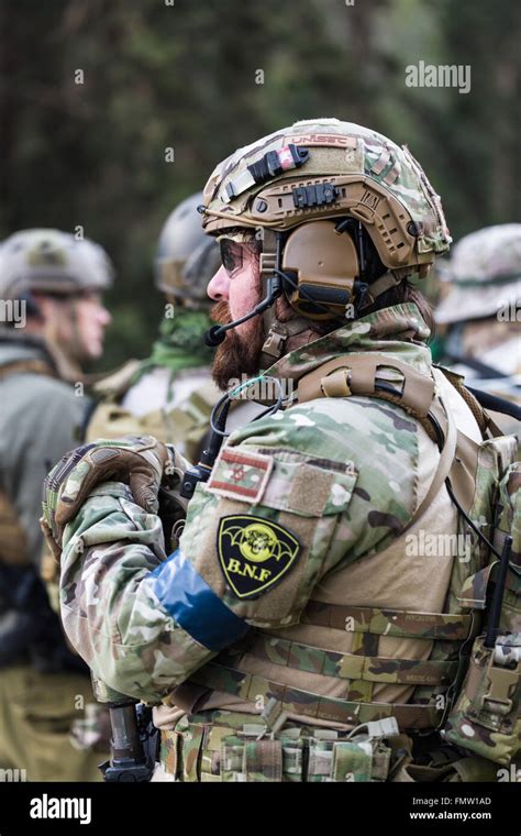 Military Man 的图像结果