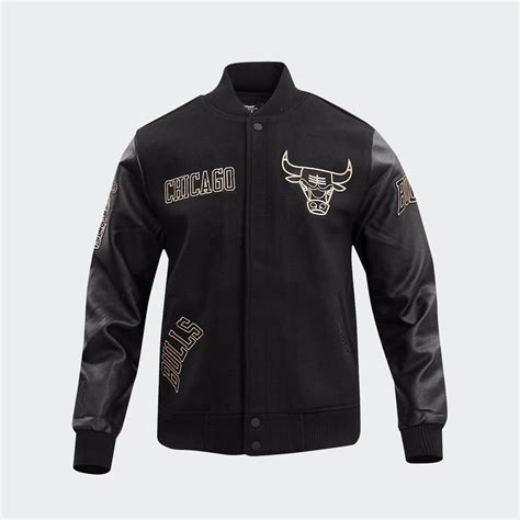 Men’s Pro Standard Chicago Bulls Varsity Jacket | Chicago City Sports