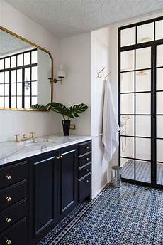 Black And White Tile Ideas For Bathrooms by 25 Incredibly Stylish Black And White Bathroom Ideas To Black And White Tile Ideas For Bathrooms