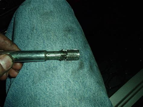 Spark Plug Cross Threaded Repair 的图像结果