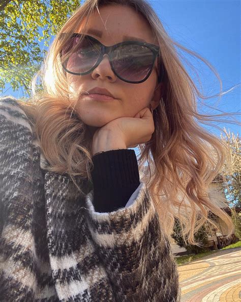 Дарія Зубар (@_daria_zubar) • Instagram photos and videos