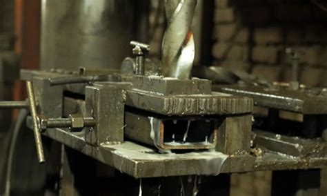 SUKATA SEATS : Manufacturer of Tractor driver Seats & Rail Coach Components