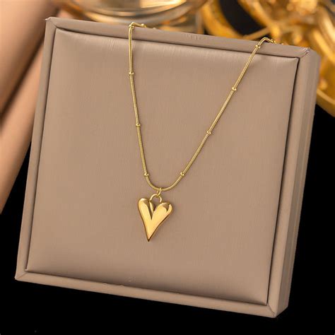 Buy Gold-Plated Anti Tarnish Heart Themed Jewellery Set in Bulk at ...