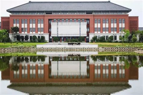 新闻 | 浙江大学海洋学院19级学生前往舟山校区参观学习 - MBAChina网