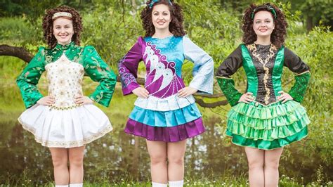 Traditional Irish Dress