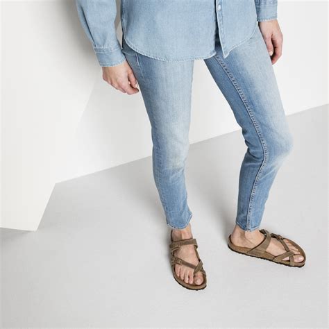 Buy Brown Mayari Oiled Leather Online in India - BIRKENSTOCK