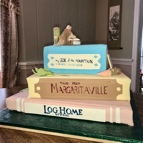 Stacked Book Cake Tutorial 的图像结果