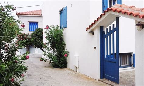 OSTRIA PENSION (Eresos) - Apartment Reviews, Photos, Rate Comparison ...