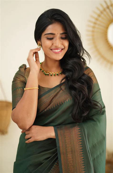 Forest Green (Premium Quality Soft Silk) – Deepa's boutique