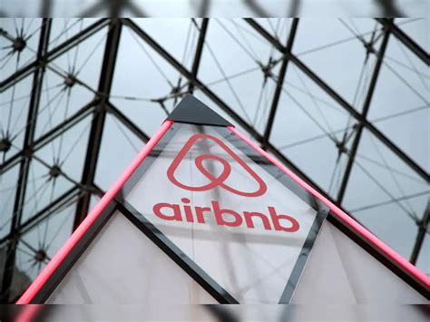 airbnb american renters: Airbnb launches service allowing American ...