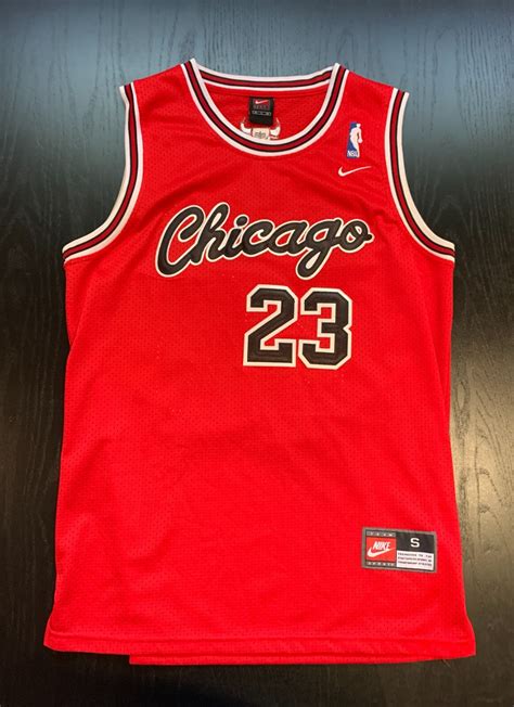 Michael Jordan Chicago Bulls Retro Red Jersey #23 - M… - Gem