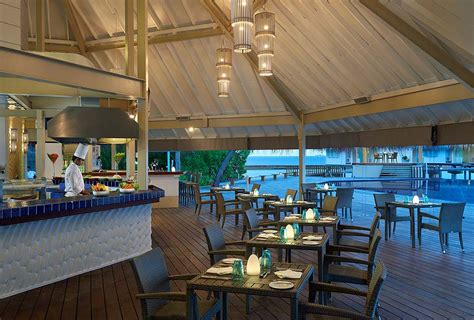 Ellaidhoo Maldives by Cinnamon | Bilder, Videos, Drohnenaufnahmen