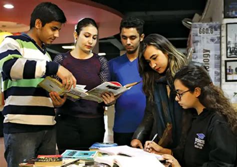 Social And Political Studies - Navigating Research Technology | MRIIRS