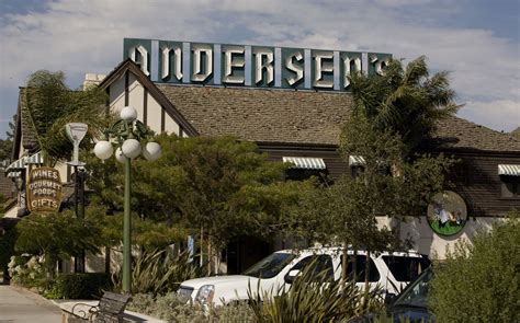 Legendary roadside stop Pea Soup Andersen's closes out of nowhere