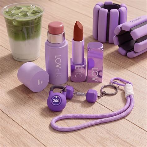 Buy Makeup Kits, Gift Sets & Beauty Sets for Women Online – Lovetc