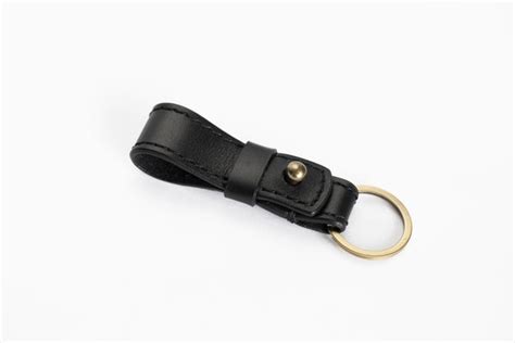 Albert Tusk | The Keychain | Leather Keychain Online