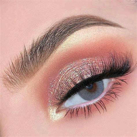 eye makeup pink