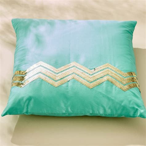 Buy Corsica Gleam Set of 5 Embellished Cushion Covers - 40x40cm from ...
